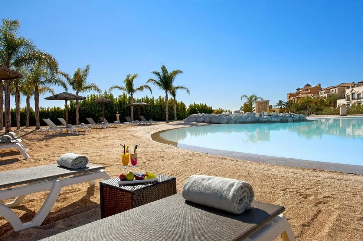 Melia Villaitana — MELIA VILLAITANA