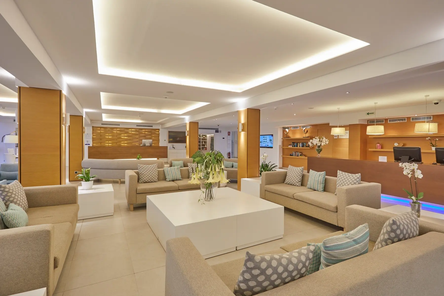 Monsuau Cala D'Or Hotel Adults Only — MONSUAU CALA D'OR HOTEL ADULTS ONLY