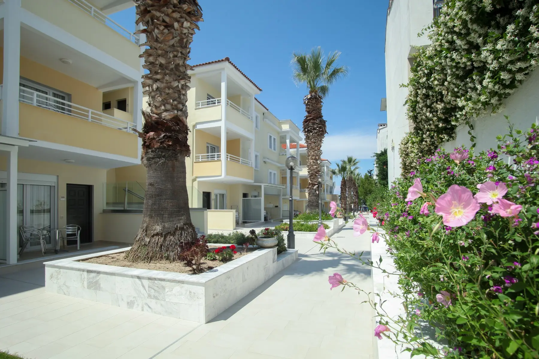 Naias Beach Hotel — NAIAS BEACH