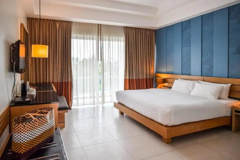 Navinda Krabi — NAVINDA KRABI