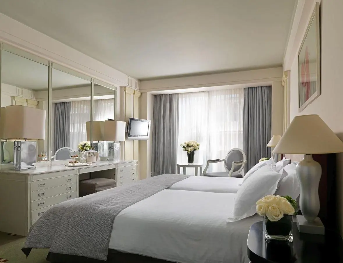 NJV Athens Plaza — HOTEL NJV ATHENS PLAZA