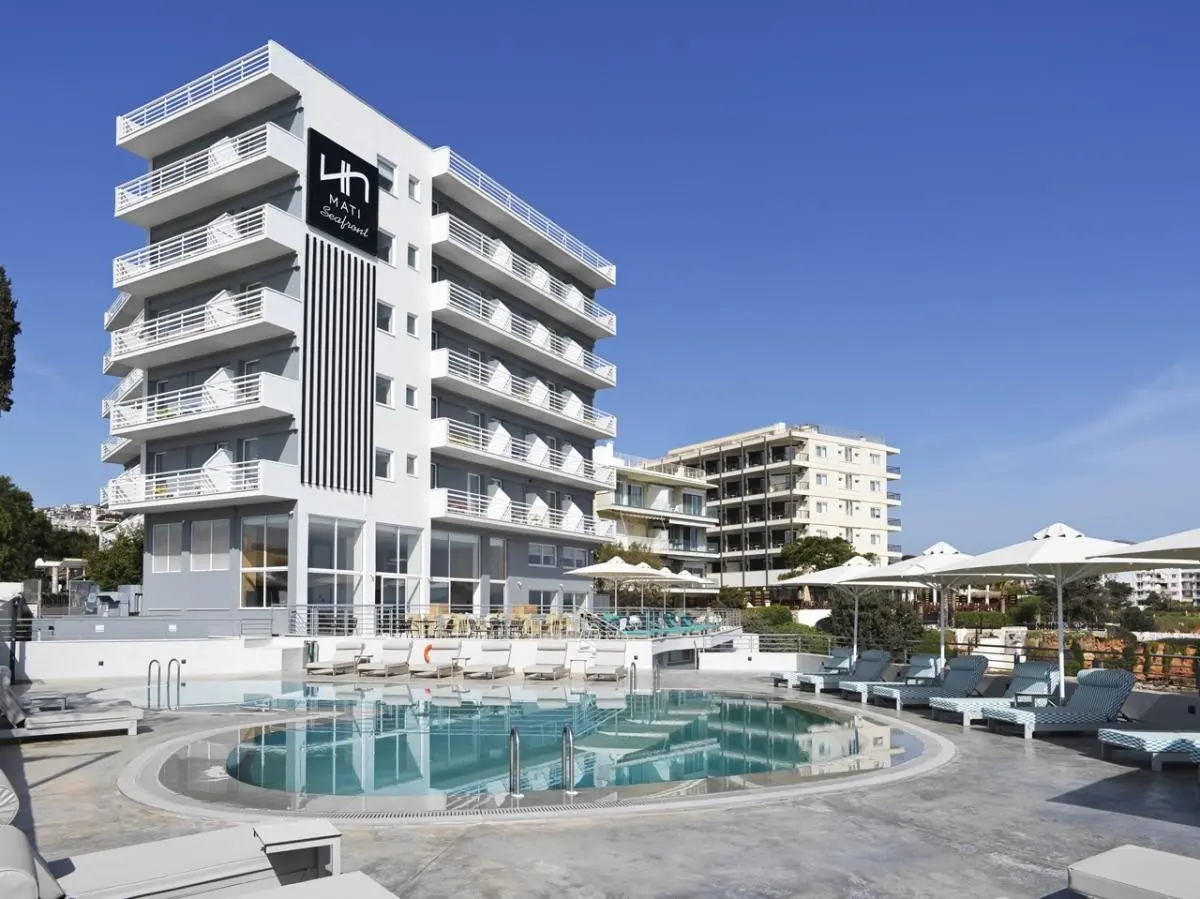 Hotel NLH Mati Seafront