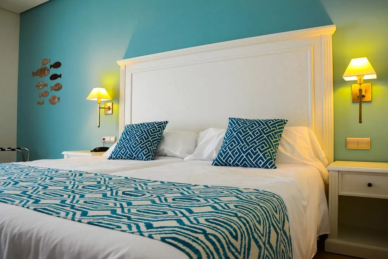 Occidental Torremolinos Playa — OCCIDENTAL TORREMOLINOS PLAYA (EX SMY)