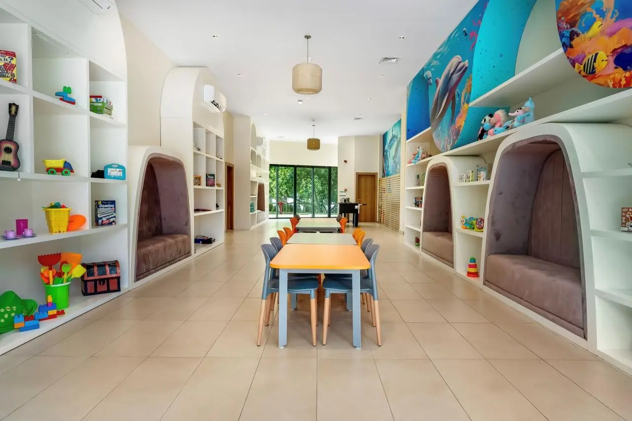 Ocean's Creek — OCEAN'S CREEK