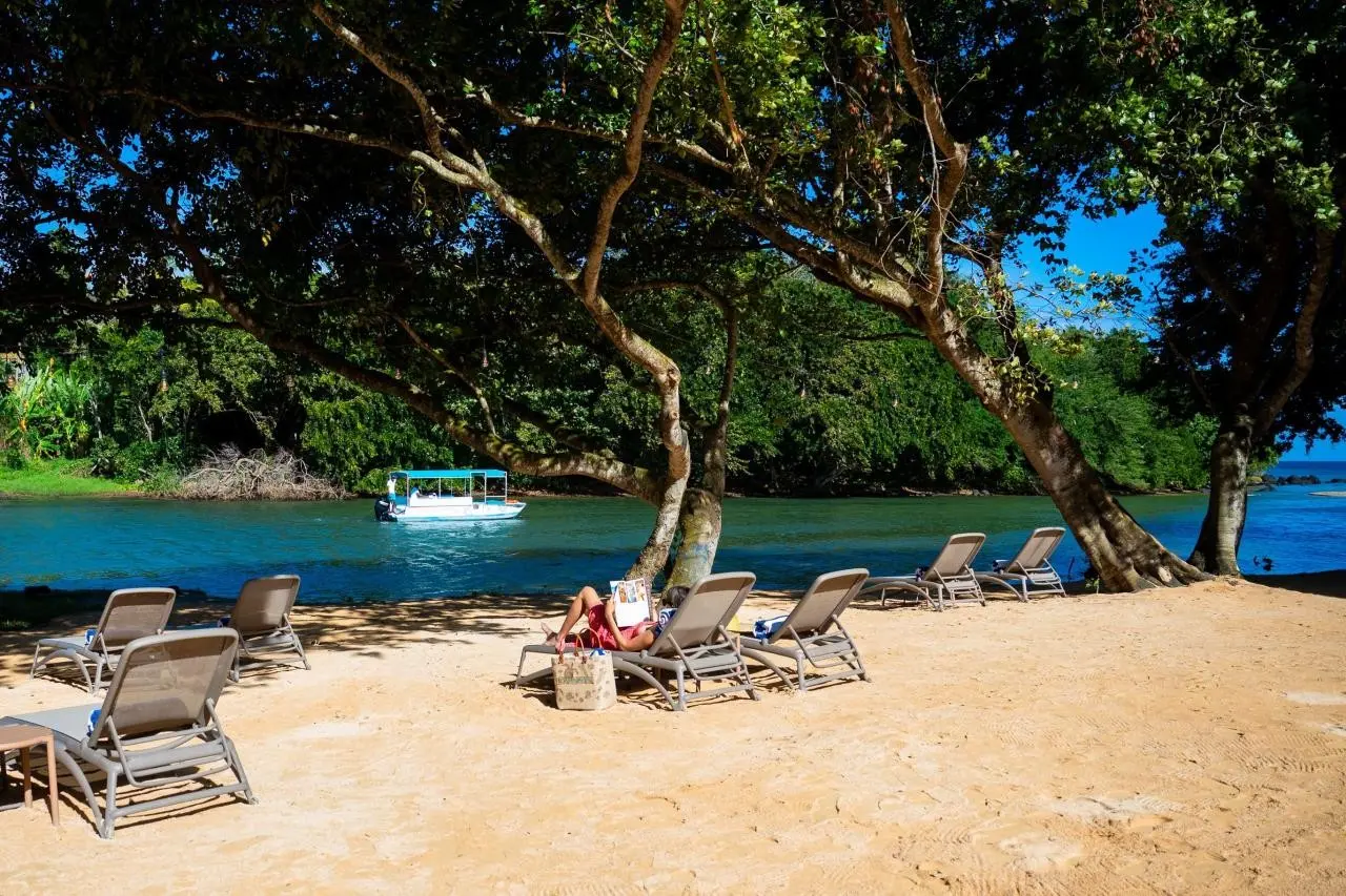 Ocean's Creek — OCEAN'S CREEK