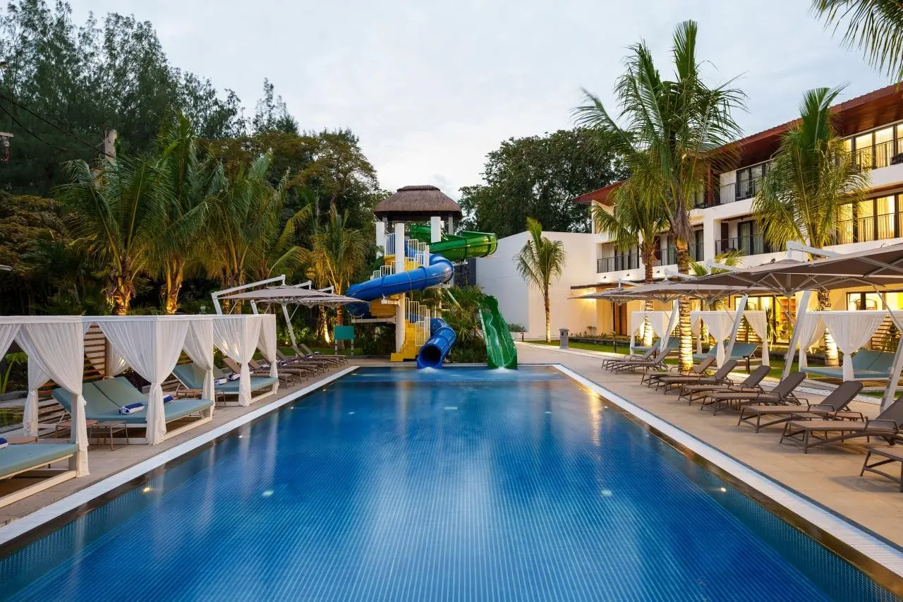 Ocean's Creek — OCEAN'S CREEK