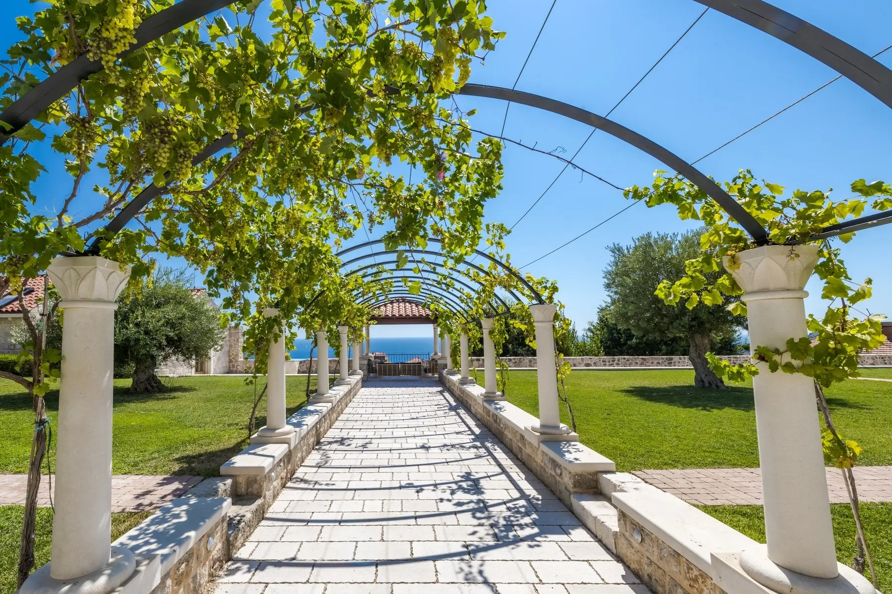 Palace Natali — PALACE NATALI