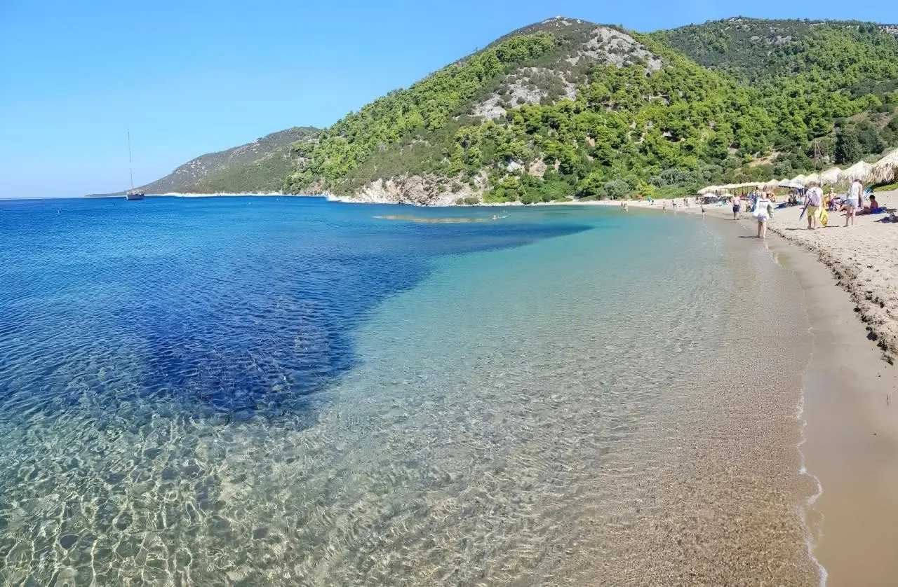 Pefkos Breeze — PEFKOS BREEZE