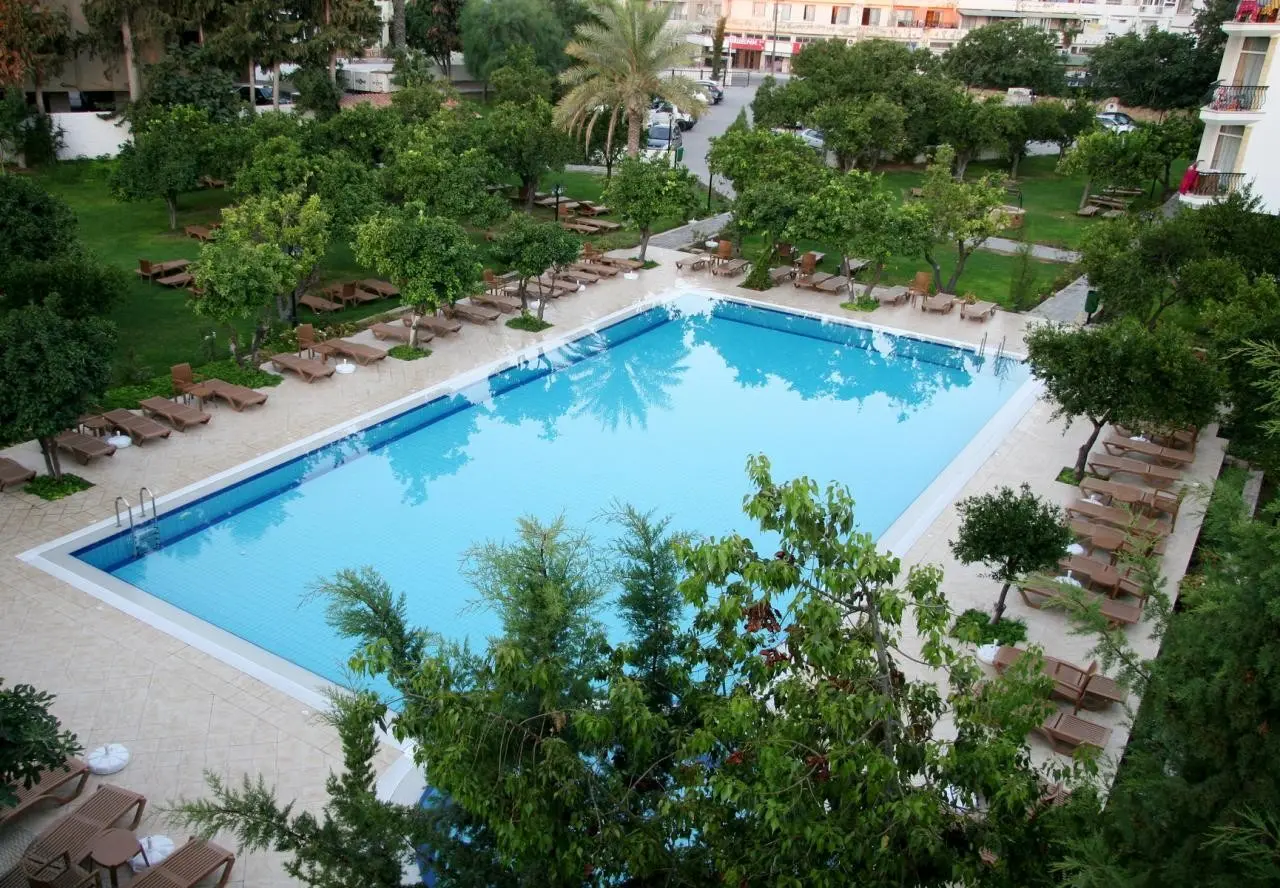 Pia Bella Hotel — PIA BELLA