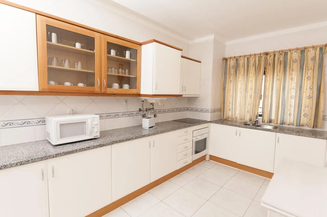 Plaza Real Aparthotel — PLAZA REAL APARTHOTEL