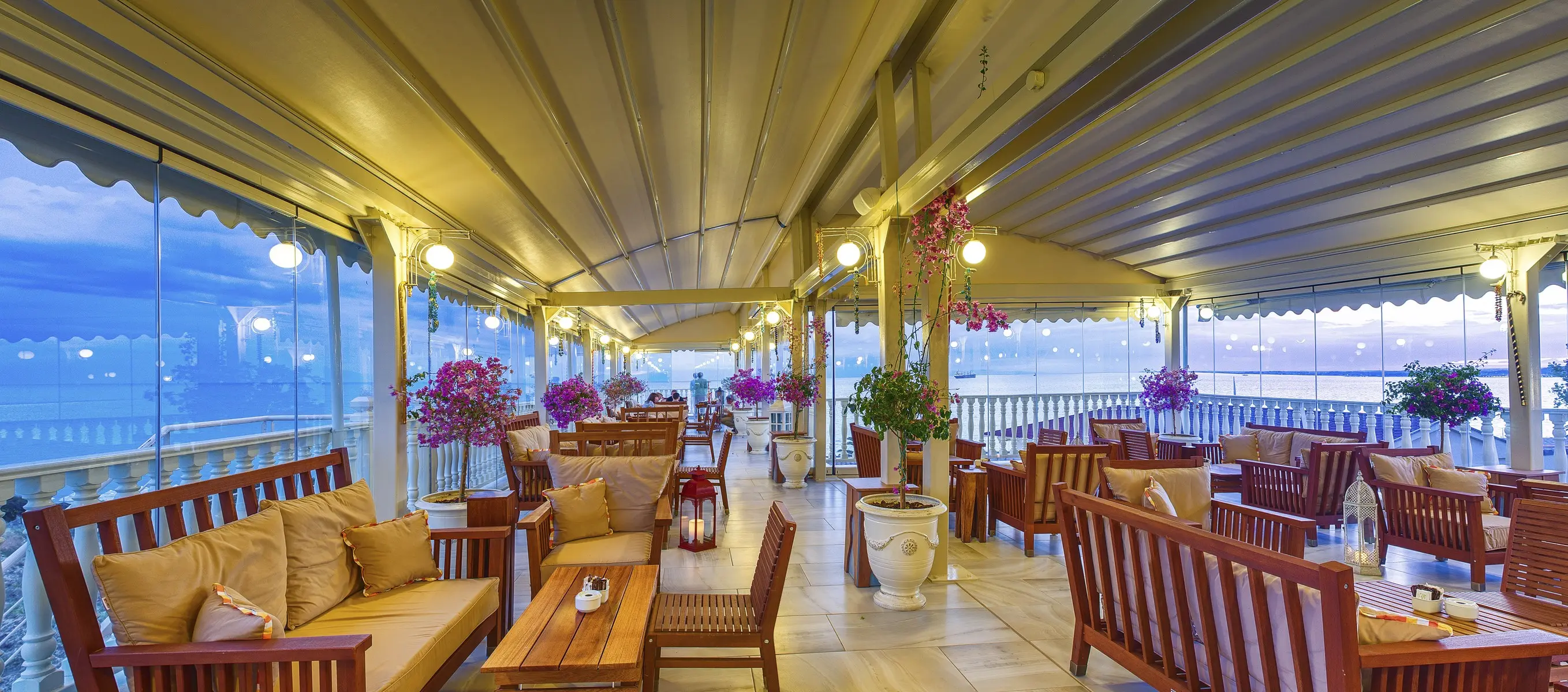 Potidea Palace — POTIDEA PALACE