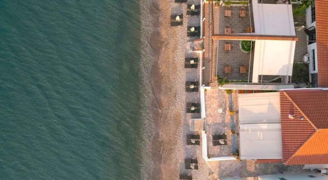 Obiekt hotelu Potokaki Beachfront