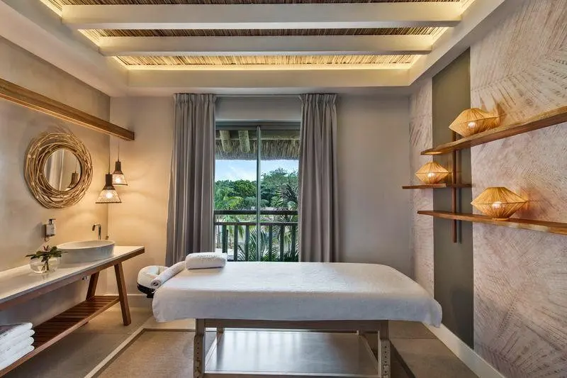 Preskil Island Resort — PRESKIL ISLAND RESORT