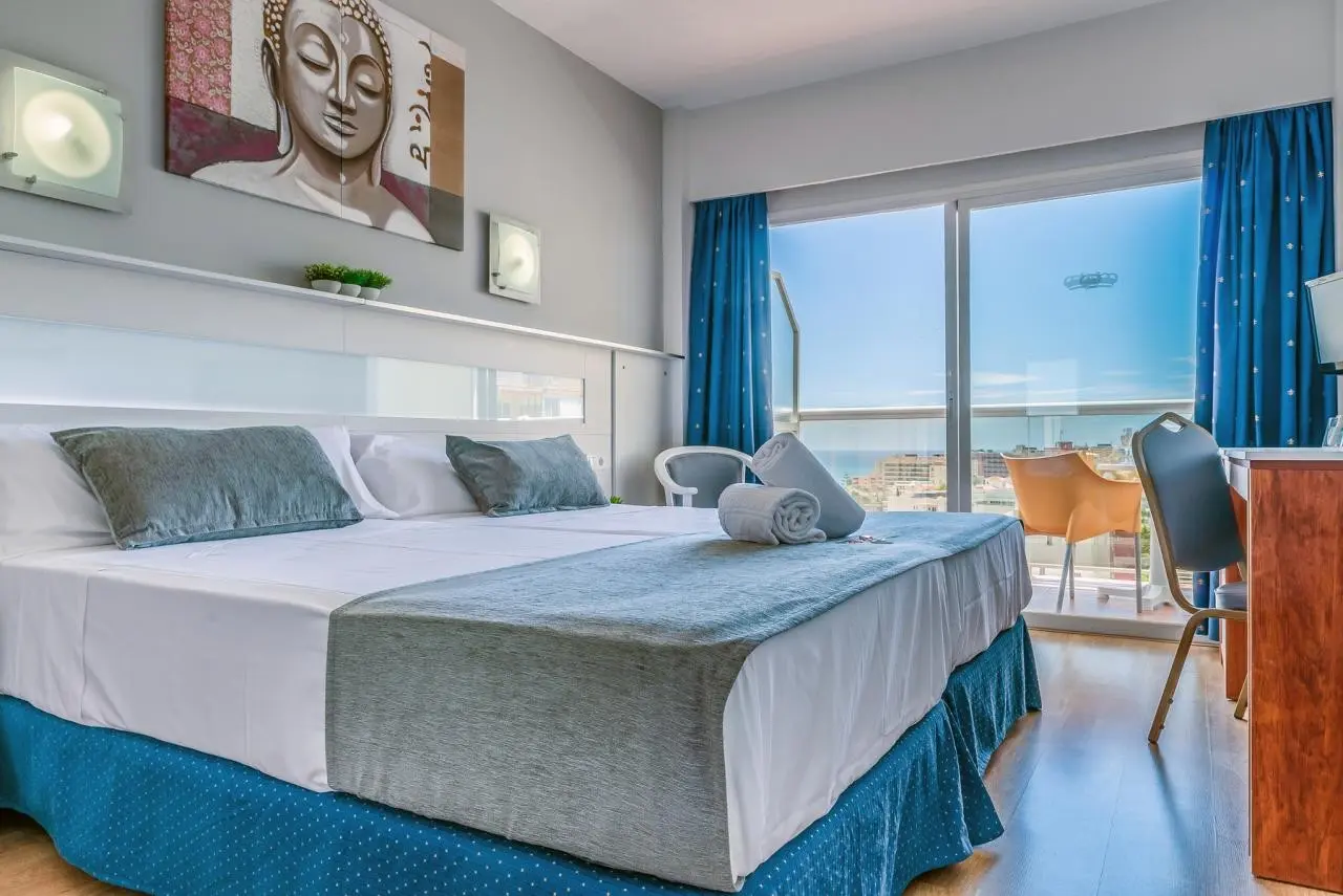 Princesa Solar (adults only recommended) — PRINCESA SOLAR