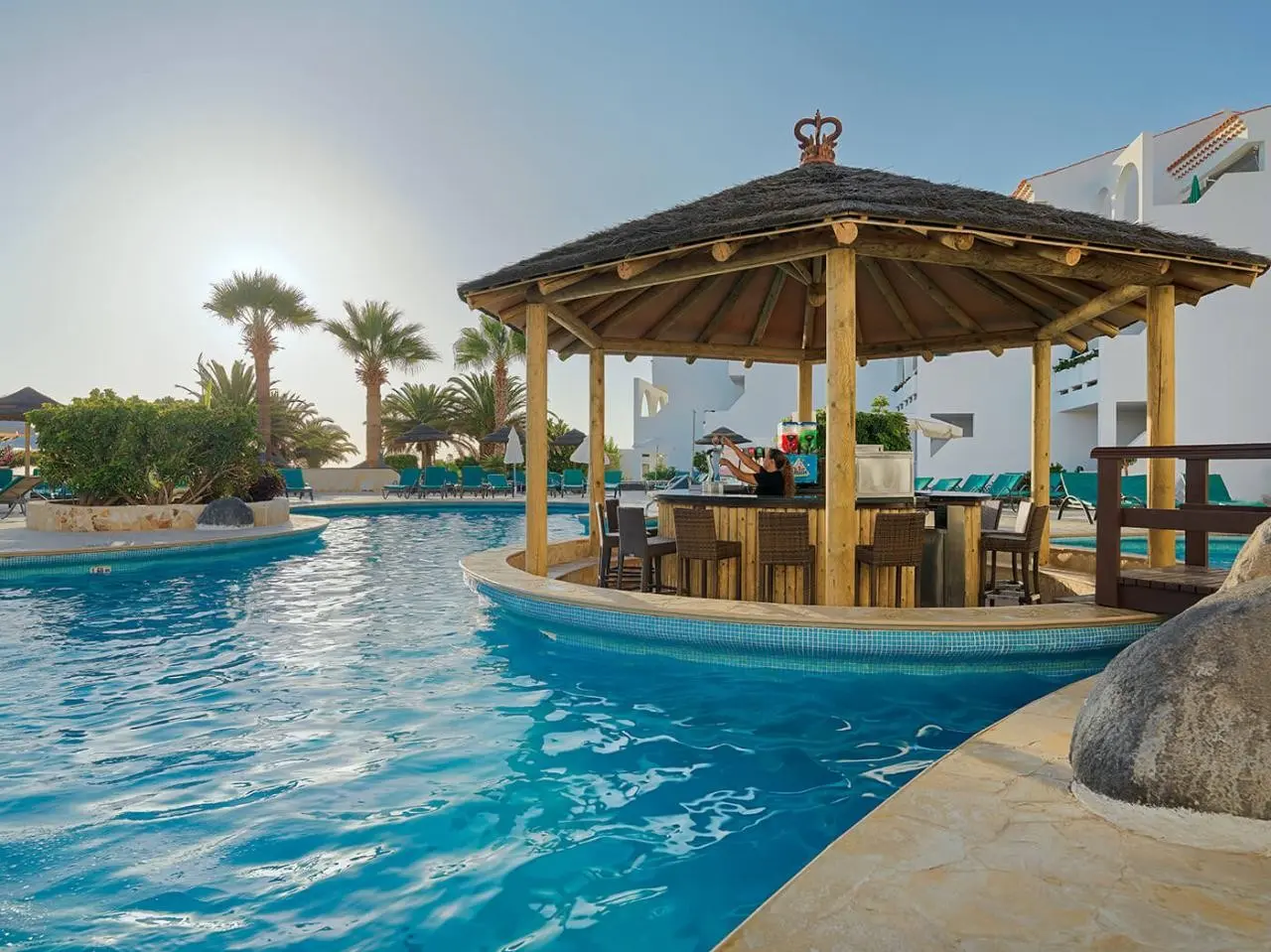 Regency Torviscas Apartments Suites — REGENCY TORVISCAS APARTMENTS SUITES