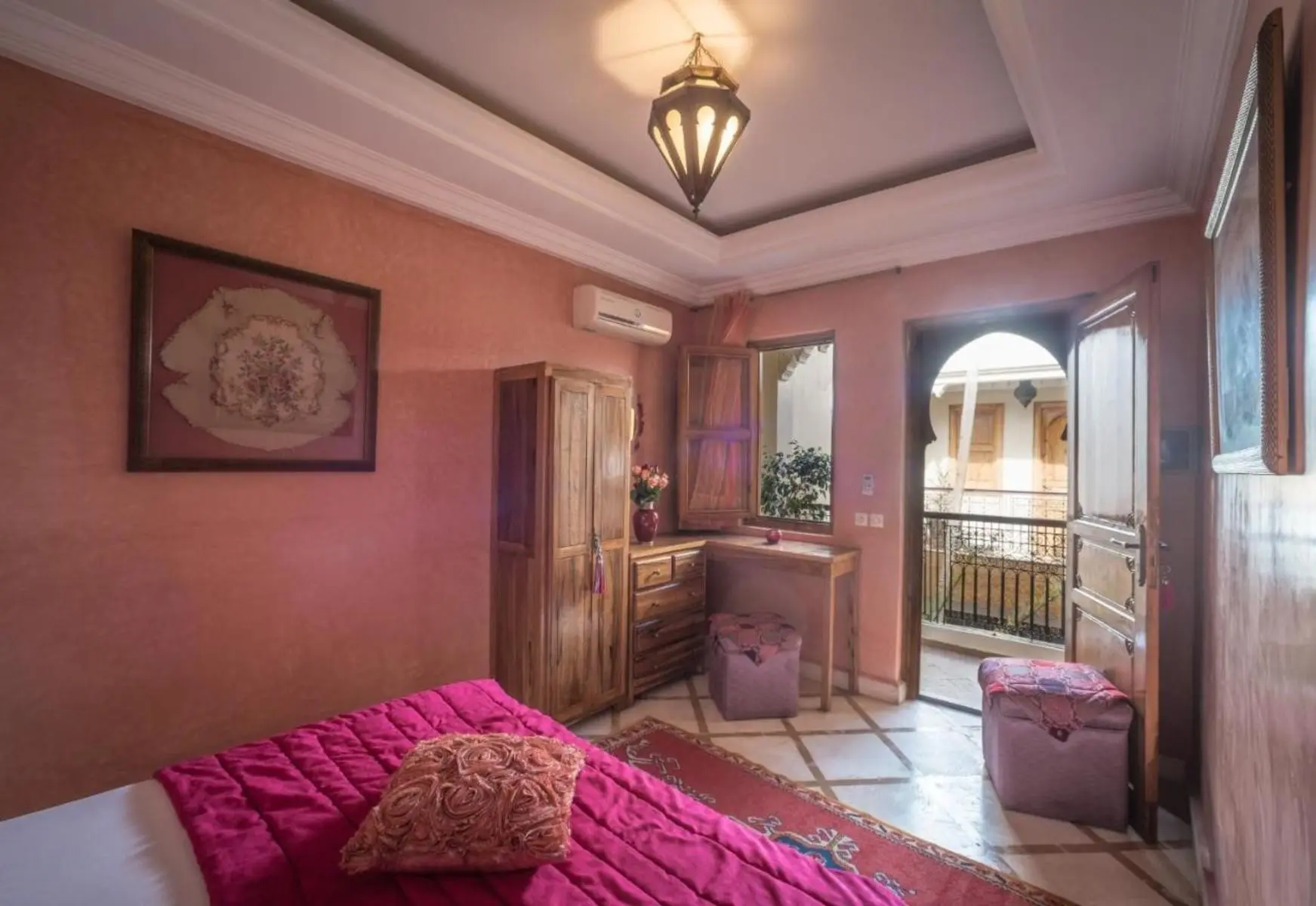 Riad Dar Attika — RIAD DAR ATTIKA