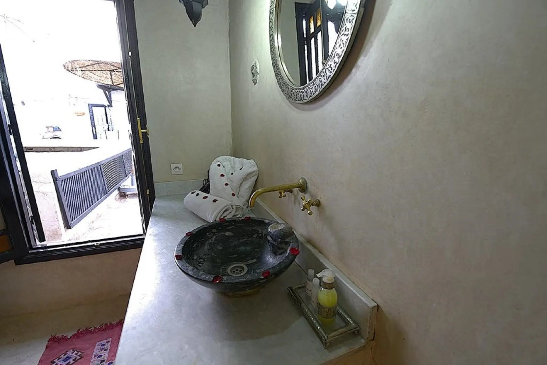 Riad Fatouma — RIAD FATOUMA