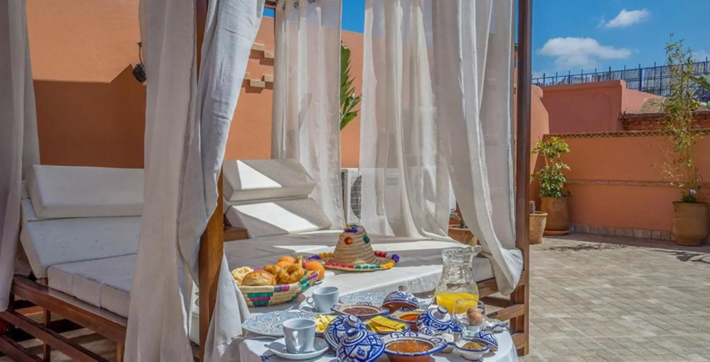 Riad Moulay — RIAD MOULAY