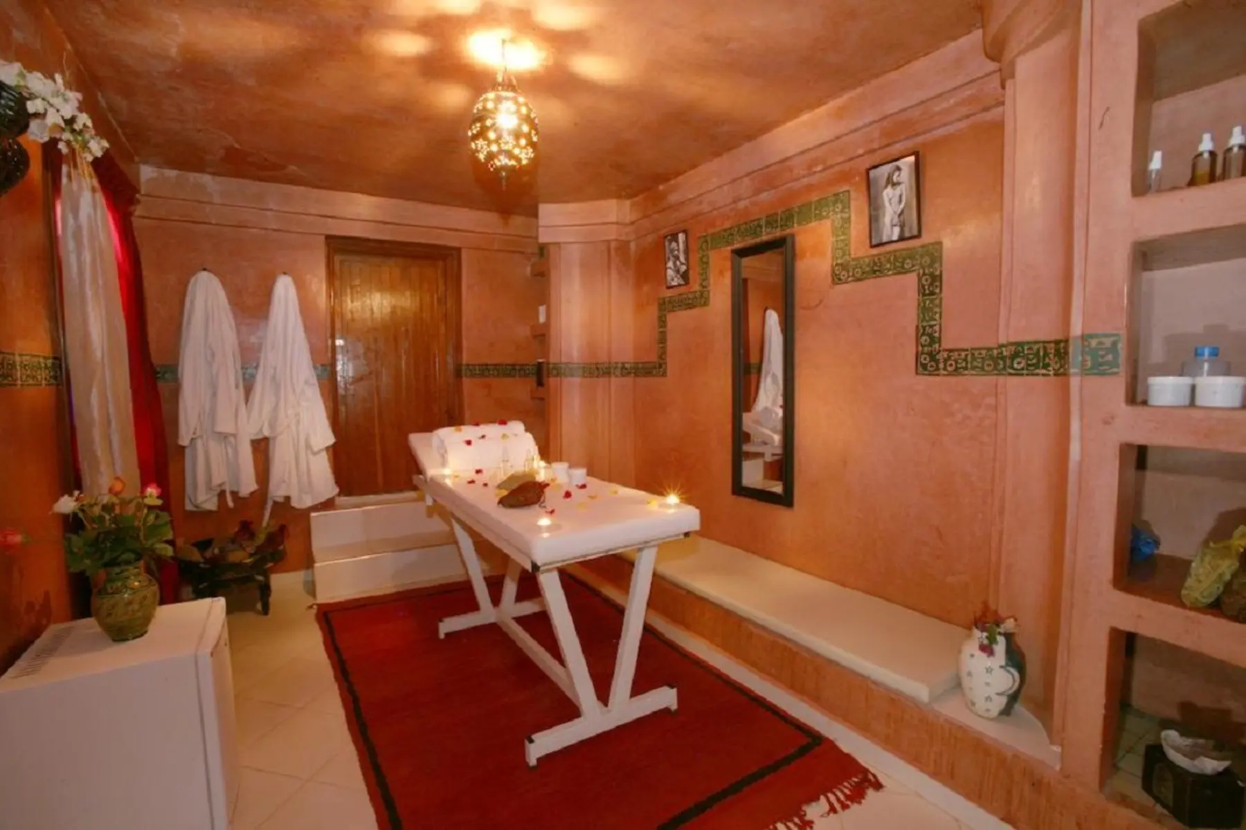 Riad Moulay — RIAD MOULAY