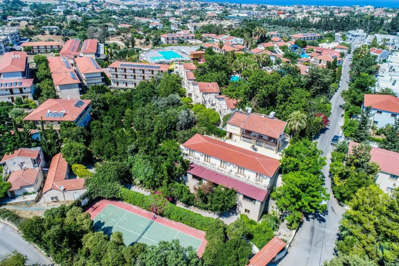 Riverside Garden Resort — RIVERSIDE GARDEN RESORT