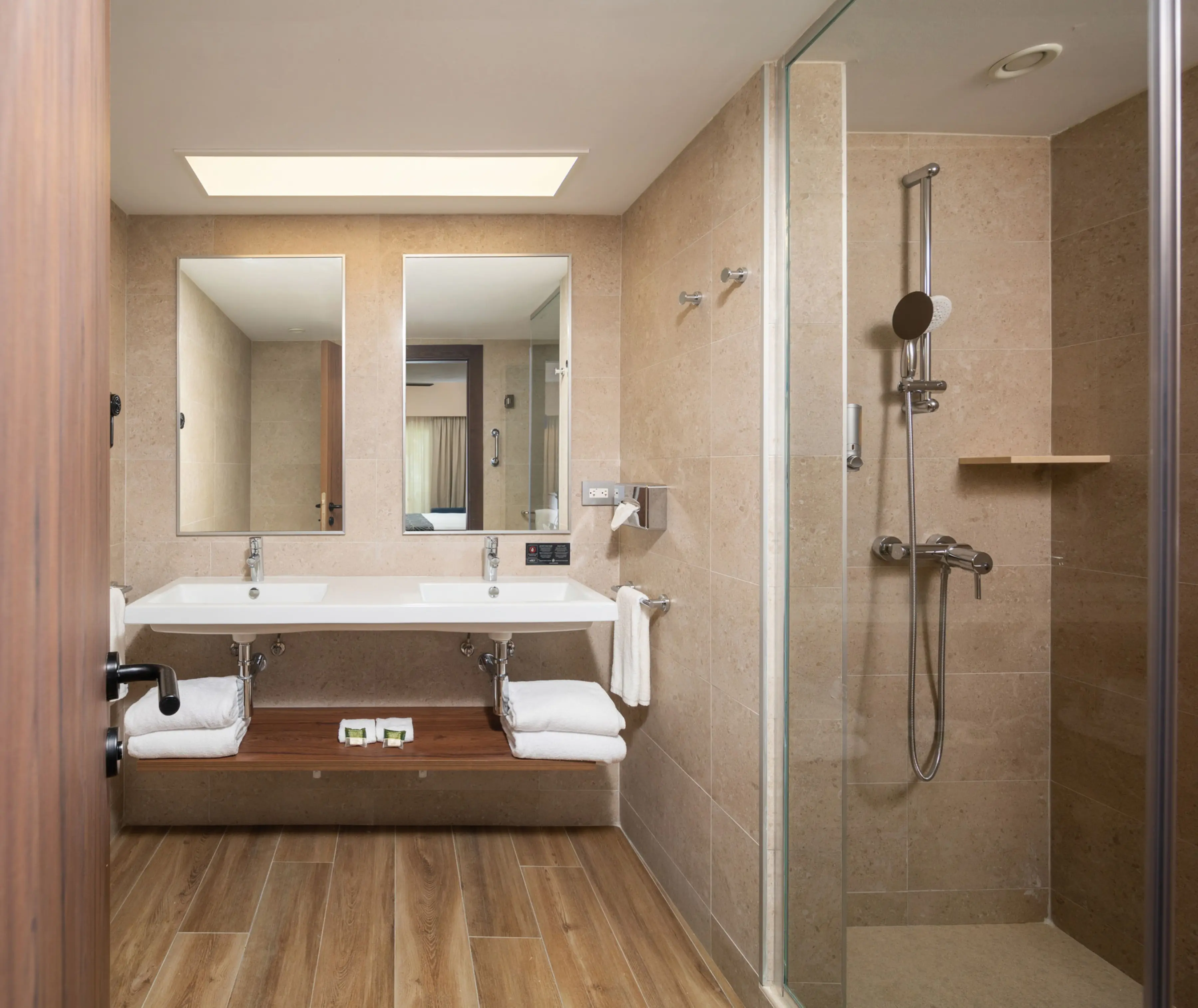 S Hotel Montego Bay – All Inclusive — RIU MONTEGO BAY