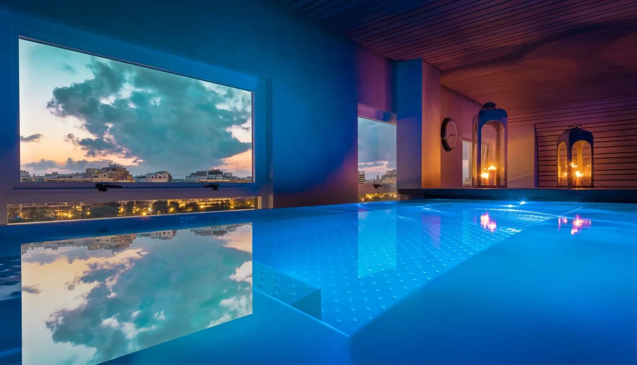 Sh Suite Palace — SH VALENCIA PALACE