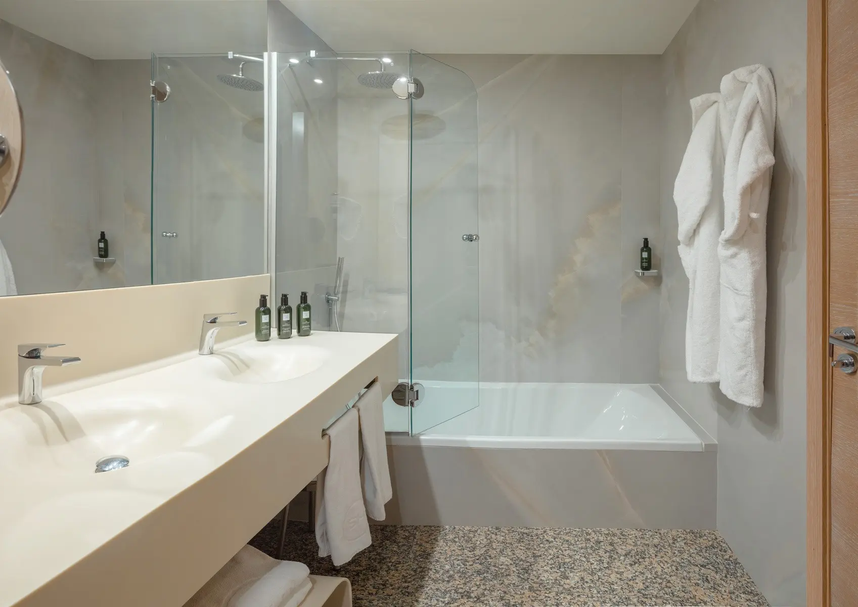 Sh Suite Palace — SH VALENCIA PALACE