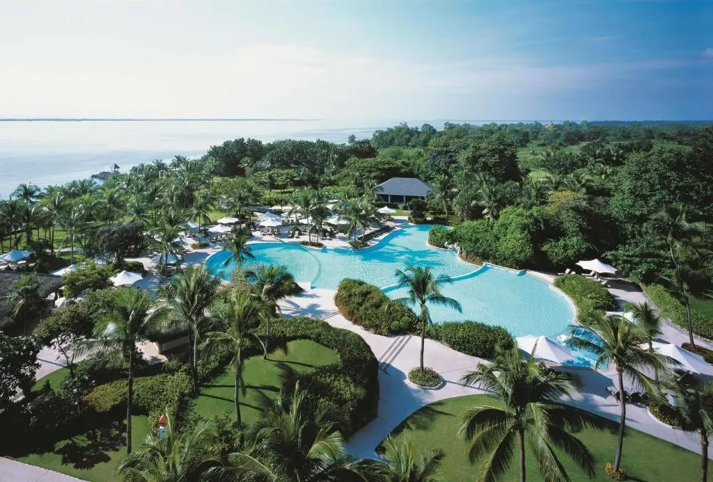 Shangri-La Mactan Resort & Spa — SHANGRI-LA MACTAN RESORT & SPA