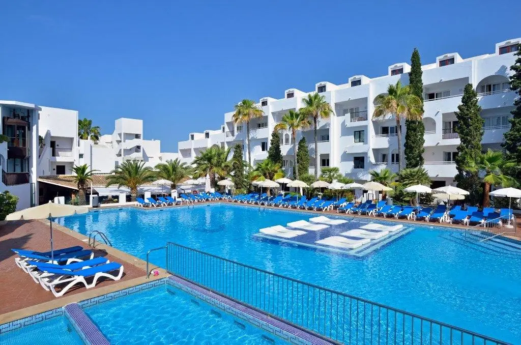 Sol Sun Beach Apartamentos — SOL CALA D'OR APARTMENTS