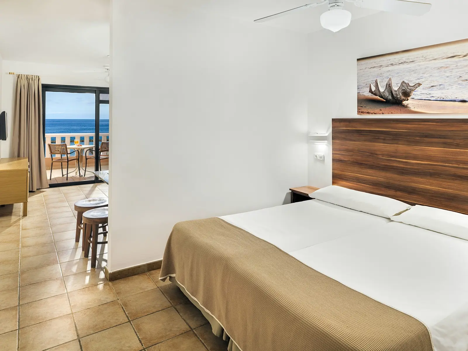 Sol Sun Beach Apartamentos — SOL SUN BEACH APARTAMENTOS