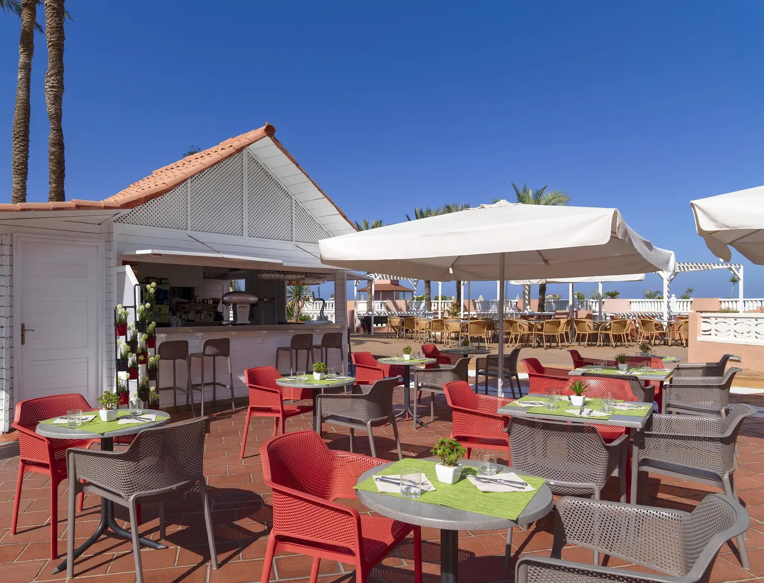 Sol Sun Beach Apartamentos — SOL SUN BEACH APARTAMENTOS