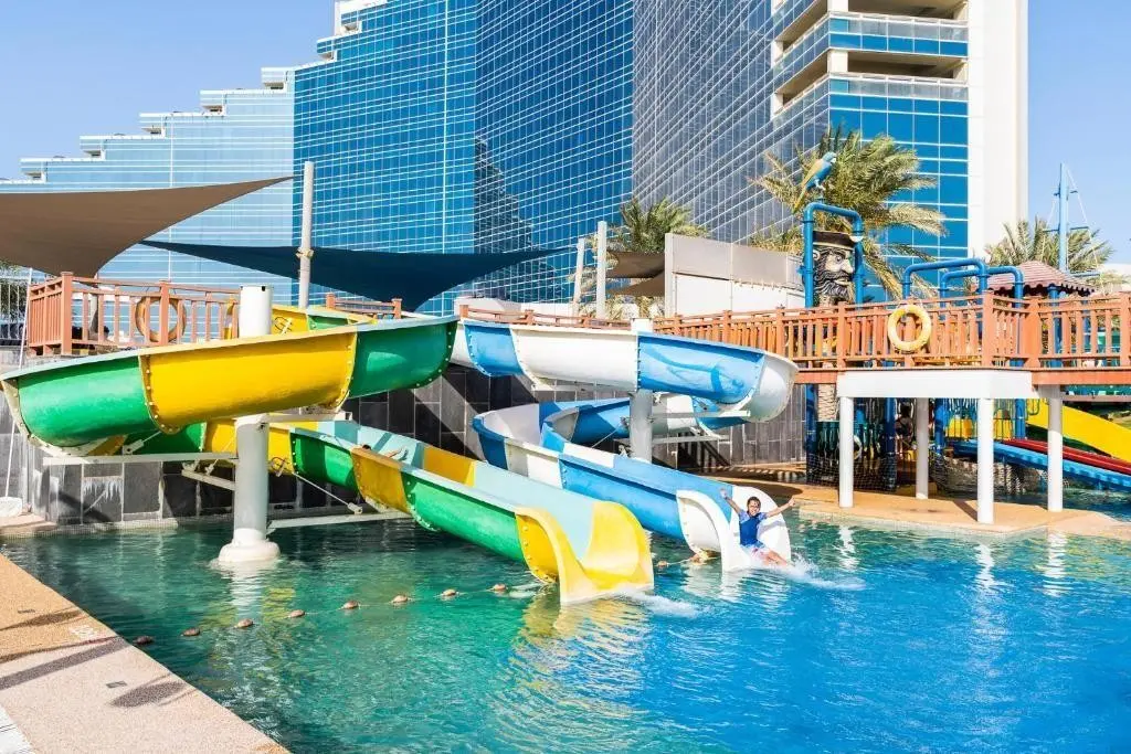 The Art Hotel & Resort — THE ART HOTEL & RESORT