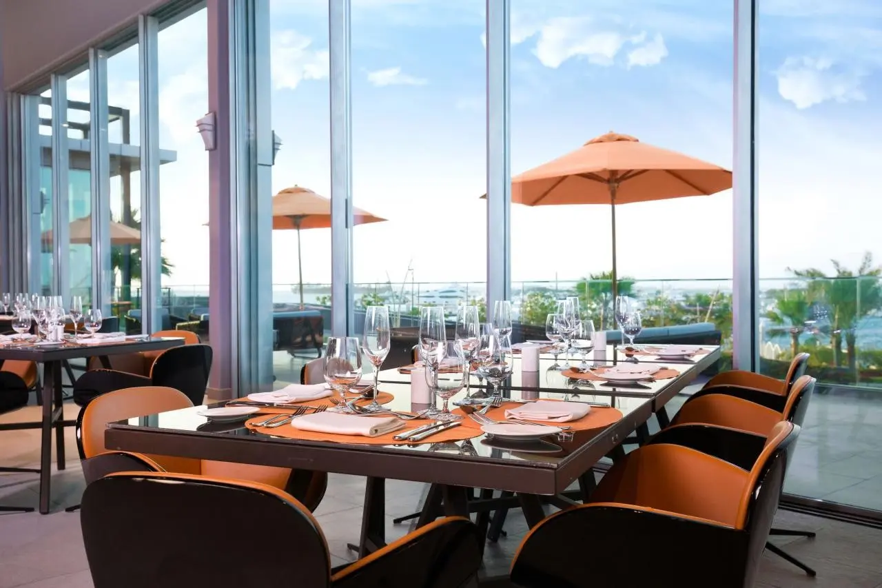 The Art Hotel & Resort — THE ART HOTEL & RESORT