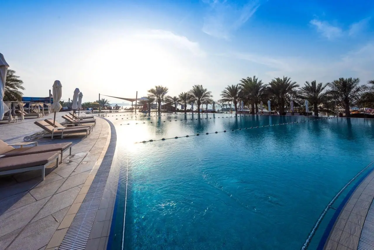 The Art Hotel & Resort — THE ART HOTEL & RESORT