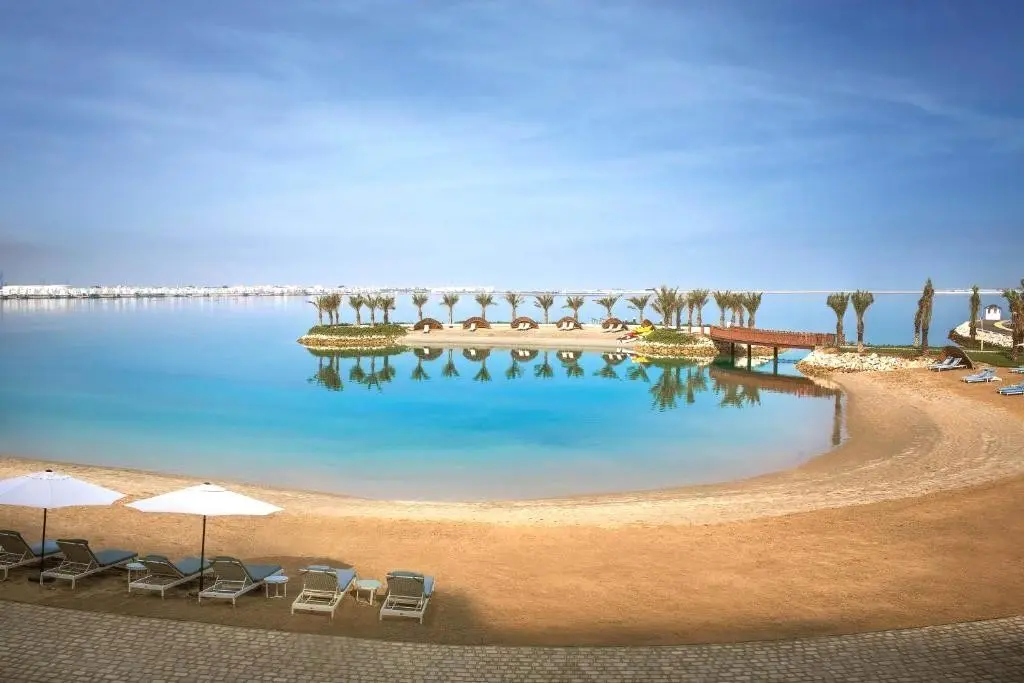 The Art Hotel & Resort — THE ART HOTEL & RESORT