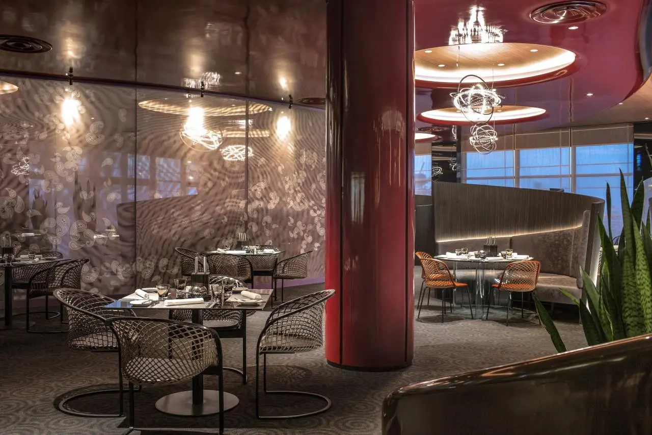 The Art Hotel & Resort — THE ART HOTEL & RESORT