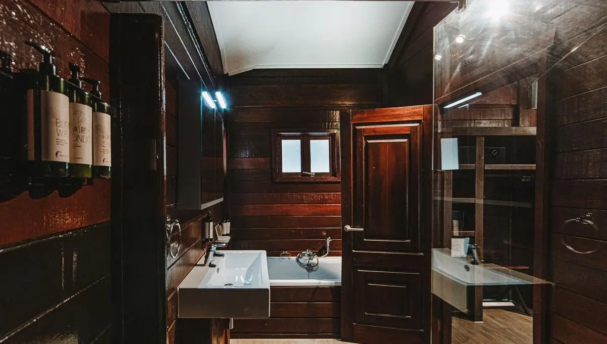 The Kontiki Curacao — THE KONTIKI CURACAO