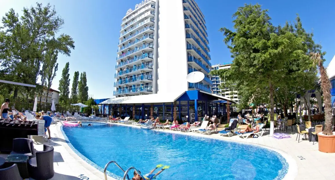 The Palace Hotel — Palace Bułgaria - Hotel