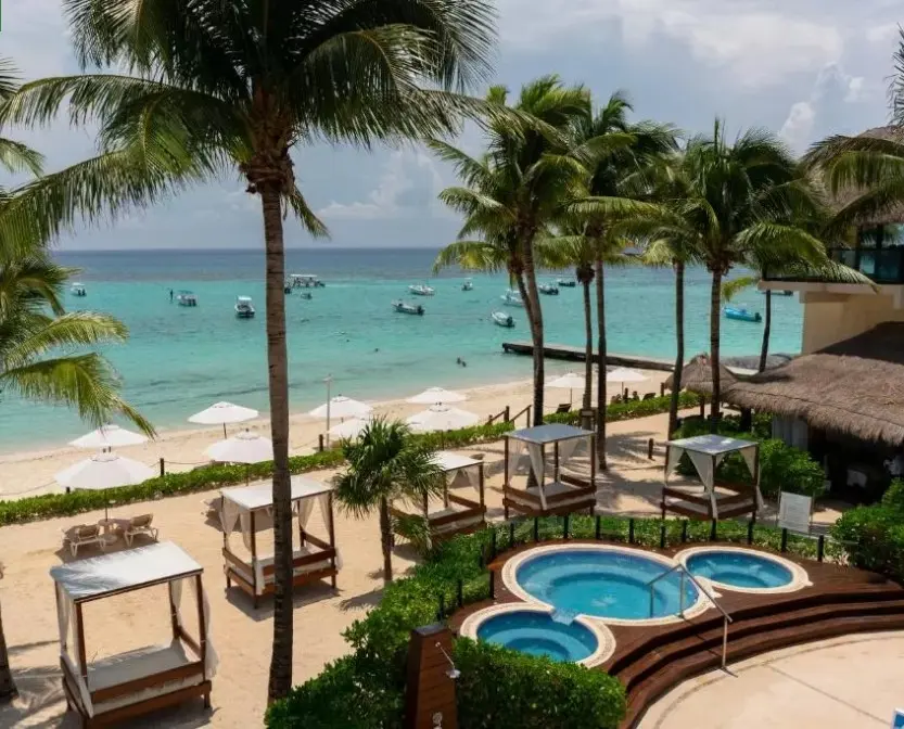 The Reef Coco Beach — THE REEF COCO BEACH