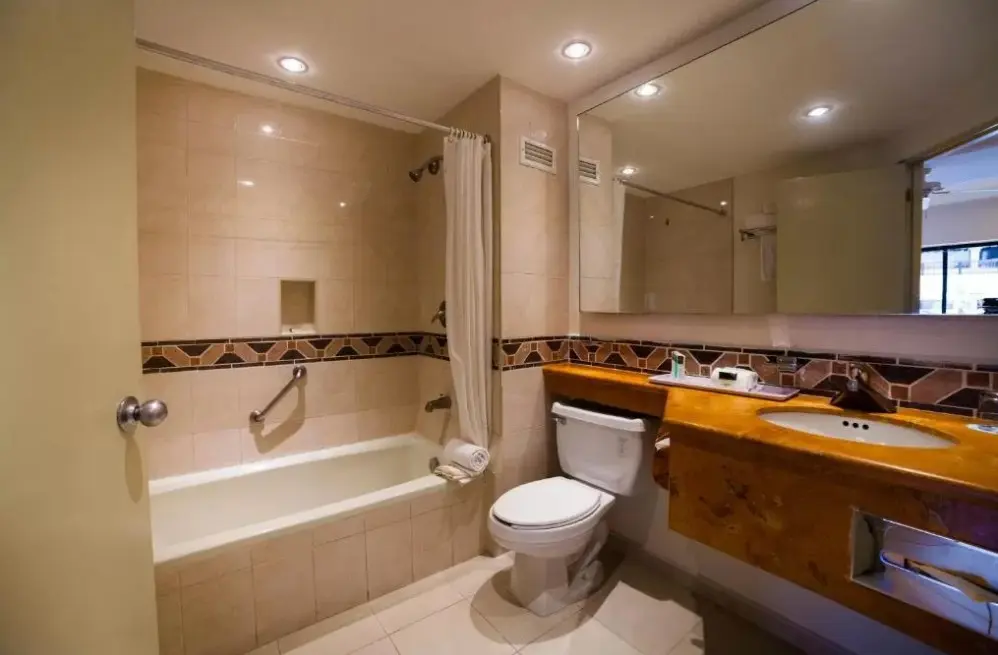 The Reef Coco Beach — THE REEF COCO BEACH