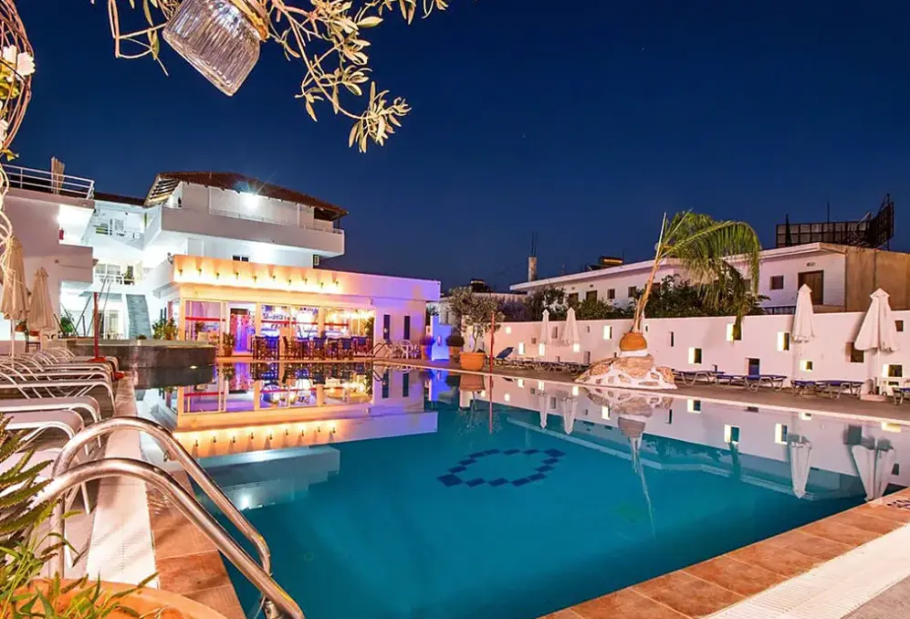 Hotel Tinas Plus Hotel