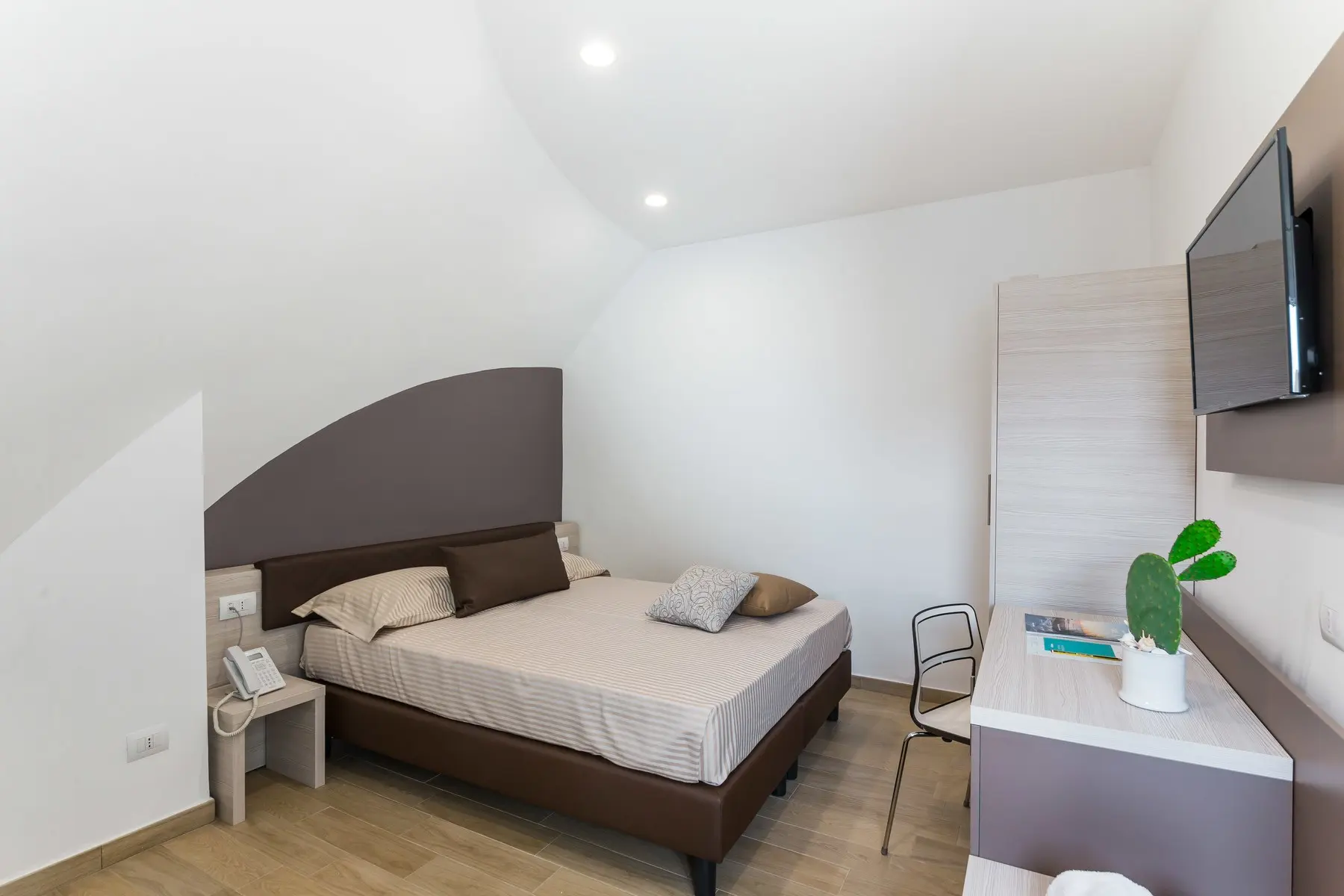 Torre Cintola Natural Sea Resort — TORRE CINTOLA NATURAL SEA RESORT