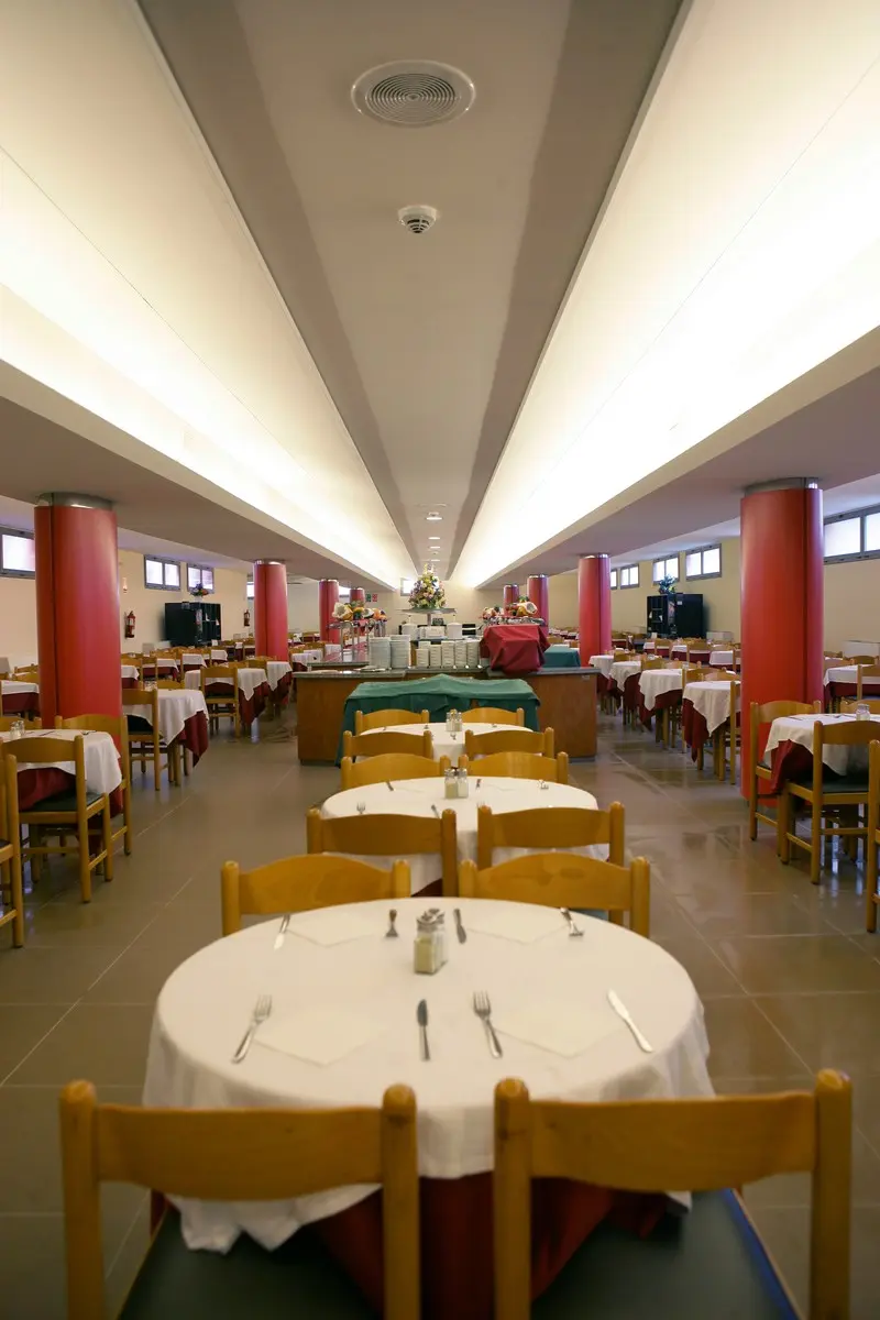 Restauracja i jedzenie w hotelu Tossa Beach Center