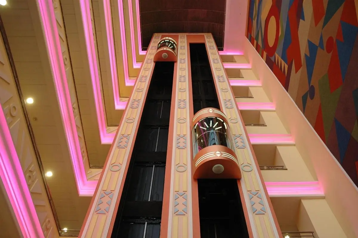 Tropic Relax — TROPIC RELAX