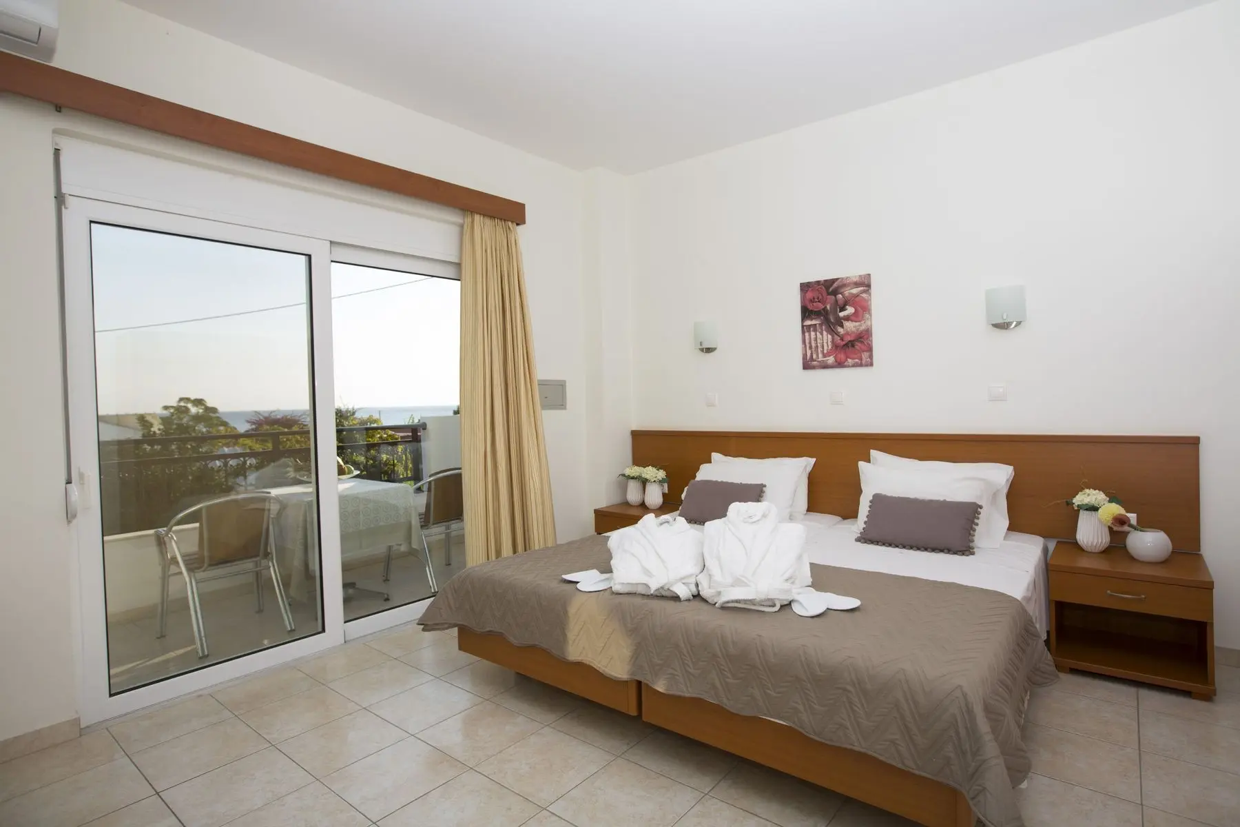 Tsambikos Apartments — TSAMBIKOS APARTMENTS