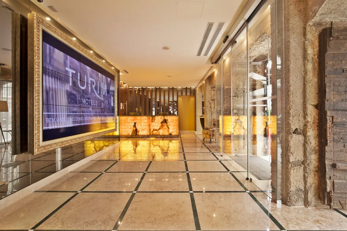 Turim Terreiro Do Paco — TURIM TERREIRO DO PACO