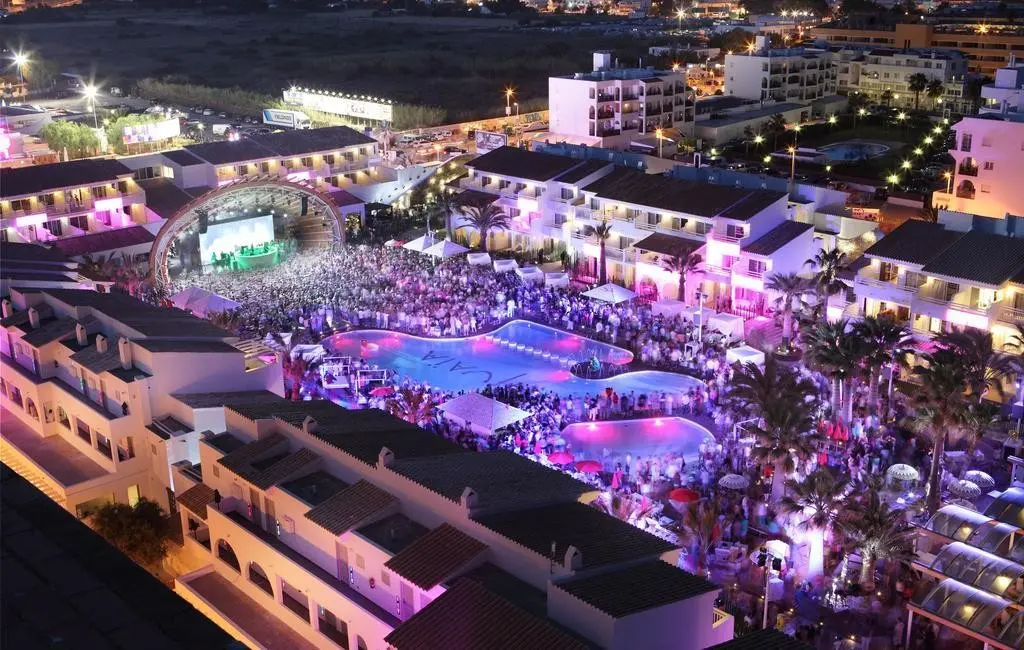 Hotel Ushuaia Ibiza Beach Hotel