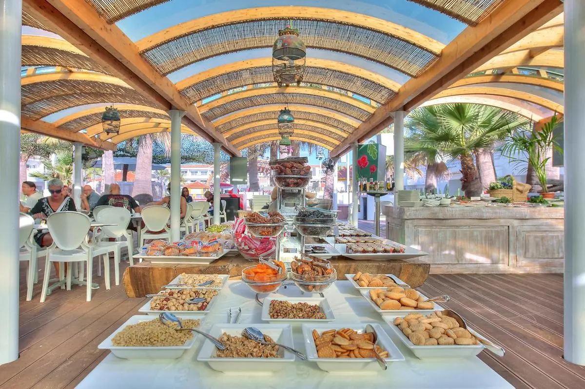 Ushuaia Ibiza Beach Hotel — USHUAIA IBIZA BEACH