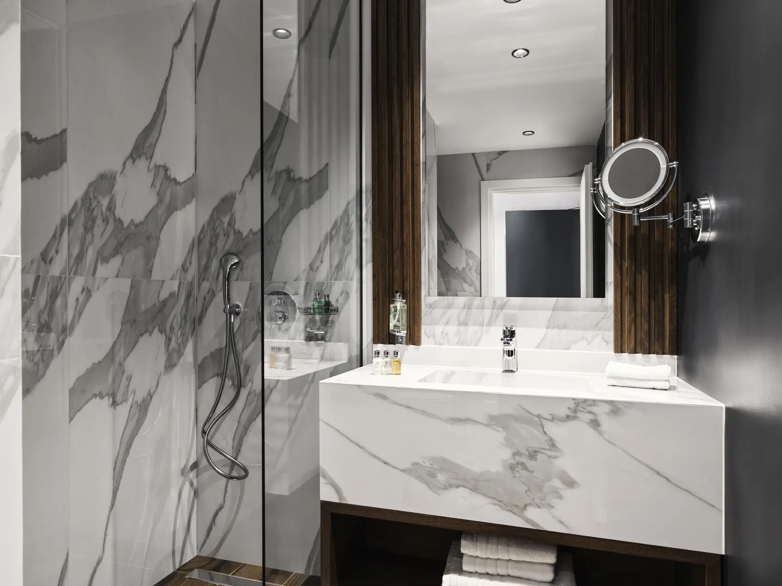 Vanoro Hotel — VANORO HOTEL