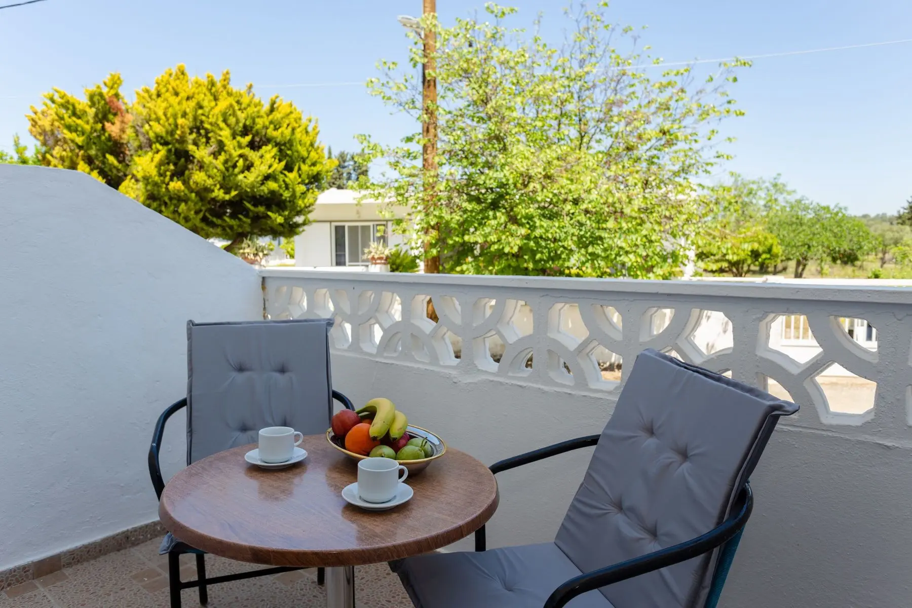 Varelis Hotel — VARELIS